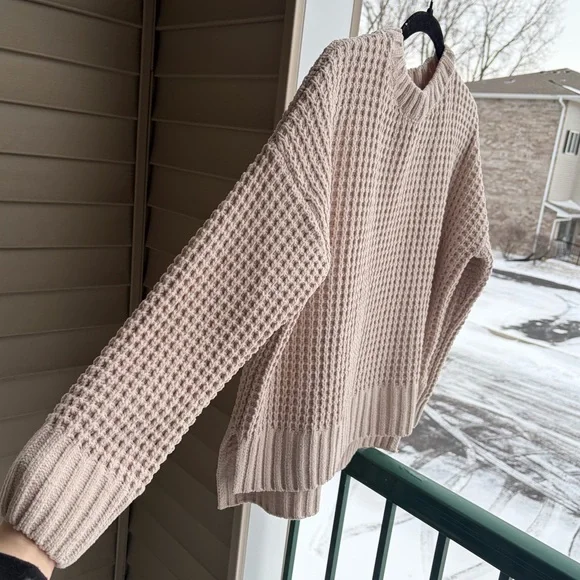 🆕 Pink Rose Blush Chenille Waffle Knit Oversized Sweater XS Cozy Ribbed Hem Chic - Picture 11 of 17